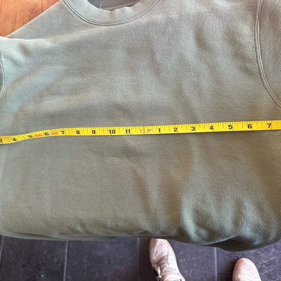 Golden Goose Olive Green Star Sweater - Picture 6 of 8